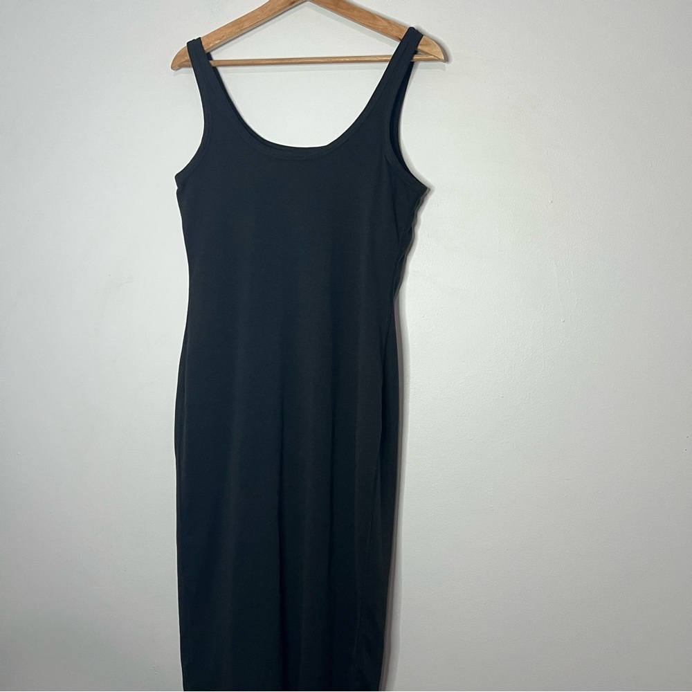 Vuori Halo essential Classic Black Midi Dress size xlarge - Picture 9 of 9